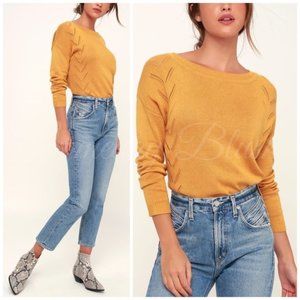 Mustard Light Weight Knit Top SZ Med